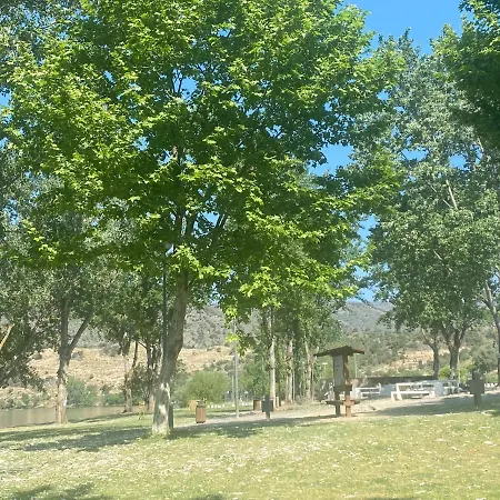 Casa Do Ti Latoeiro Otel