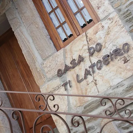 Casa Do Ti Latoeiro Otel *